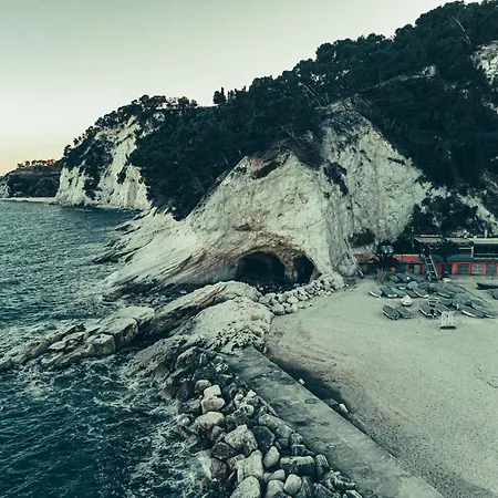 Azzurra Apartment Numana